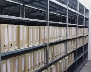 Regály do archivu a archivační regály na dokumenty a spisy
