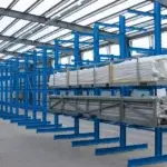 Konzolové regály do dílny