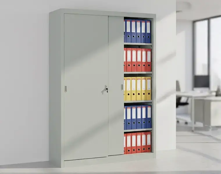 Kovové kancelářské a spisové skříně uzamykatelné Kovové kancelářské a spisové skříně uzamykatelné