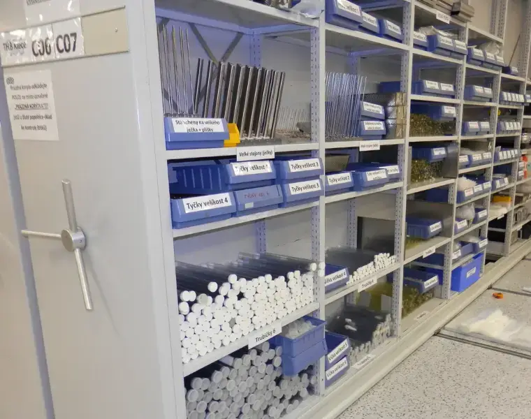 Pojízdné regály do dílny Pojízdné regály do dílny