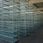 Kovové policové regály VARIMO - vhodné do skladu, archivu i dílny