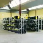 Profi kovové regály na pneumatiky vhodné do dílny i pneuservisu