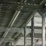 Patrový sklad - detail podlahy patra | E-regaly.cz